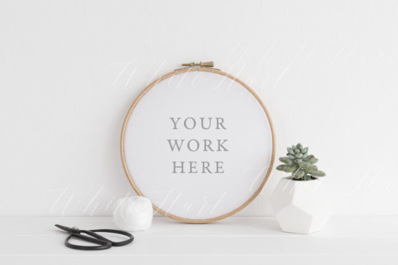 Embroidery Hoop Mockup: 18cm PSD & PNG Review